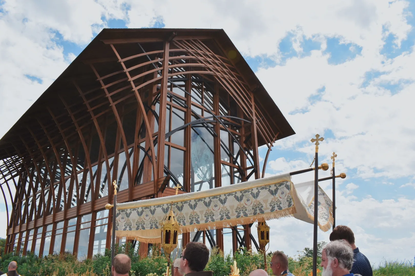 The Eucharistic procession reaches the Holy Family Shrine near Omaha, Nebraska, on June 21, 2024. Credit: Kate Quiñones/CNA