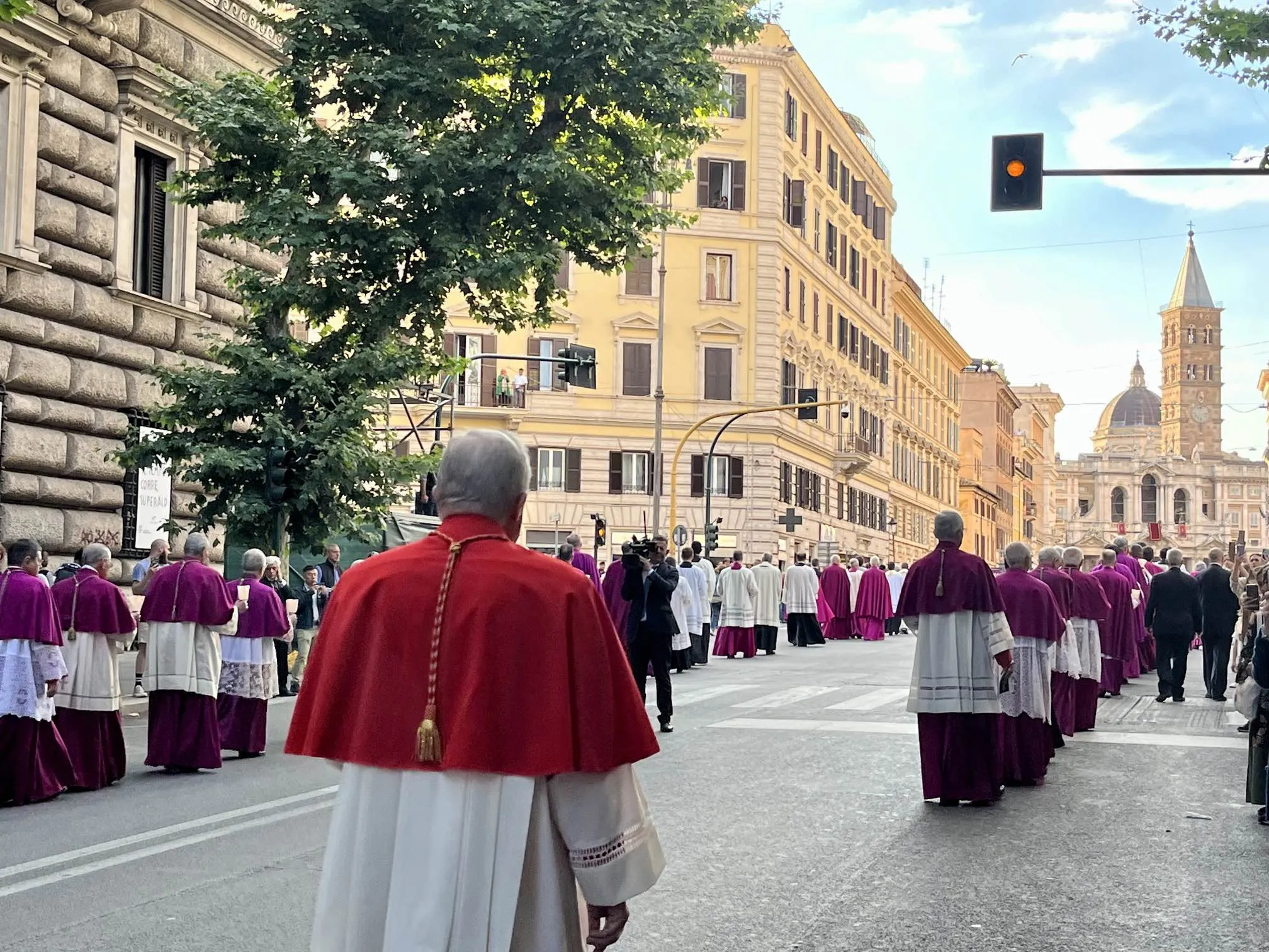 Cardinals, bishops, priests, religious sisters, and families walked together in the one-hour procession singing hymns and reciting prayers. Credit: Courtney Mares / Catholic News Agency