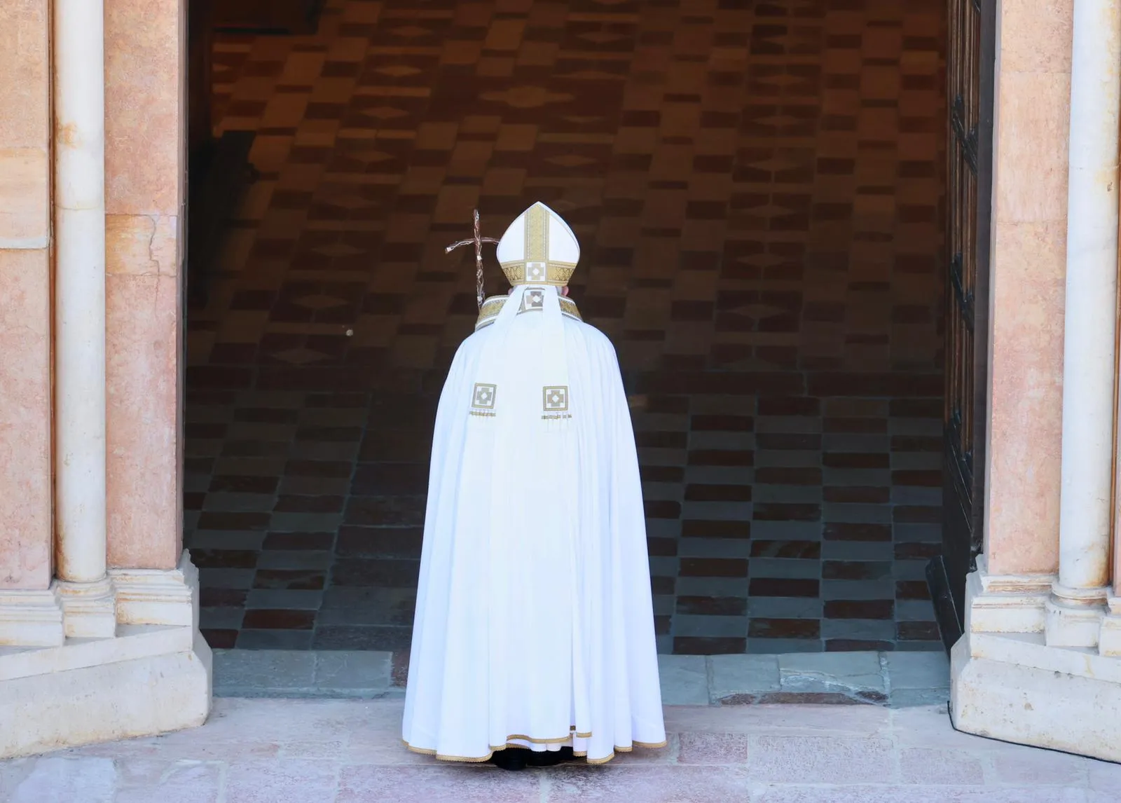 Pope Francis opens the Holy Door in L'Aquila, Italy on Aug. 28, 2022. Credit: Daniel Ibanez/CNA