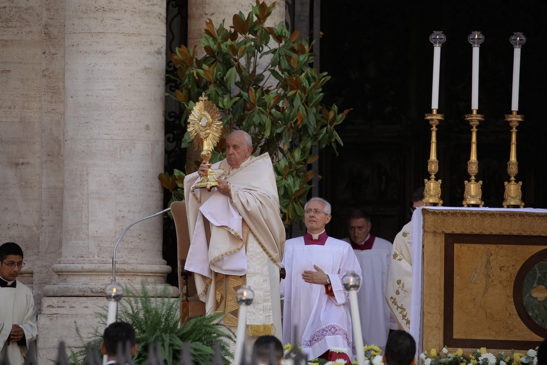 Pope Francis joins the end of a Eucharistic procession for adoration of the Blessed Sacrament and to offer the Eucharistic blessing on Corpus Christi Sunday, June 2, 2024. Credit: Elizabeth Alva/EWTN News