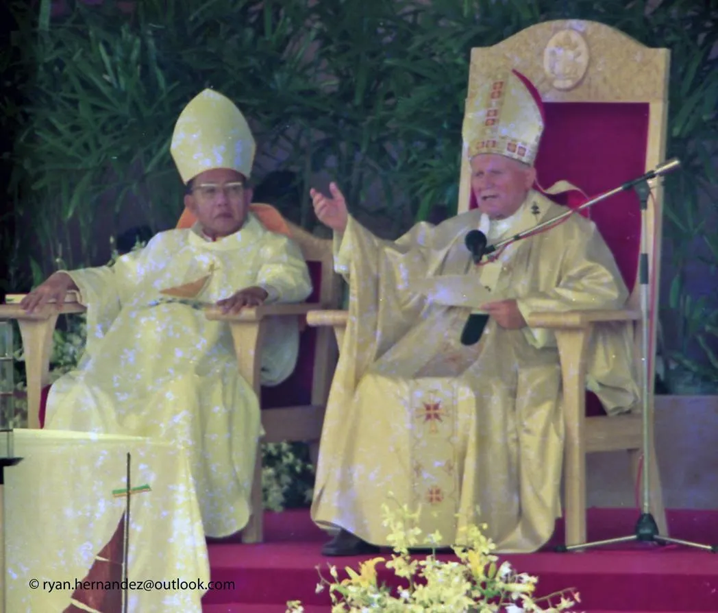 Cardinal Jaime Sin hosted both of Pope John Paul II’s visits to the Philippines in 1981 and 1995. Credit: © Ryansean071/Wikimedia Commons