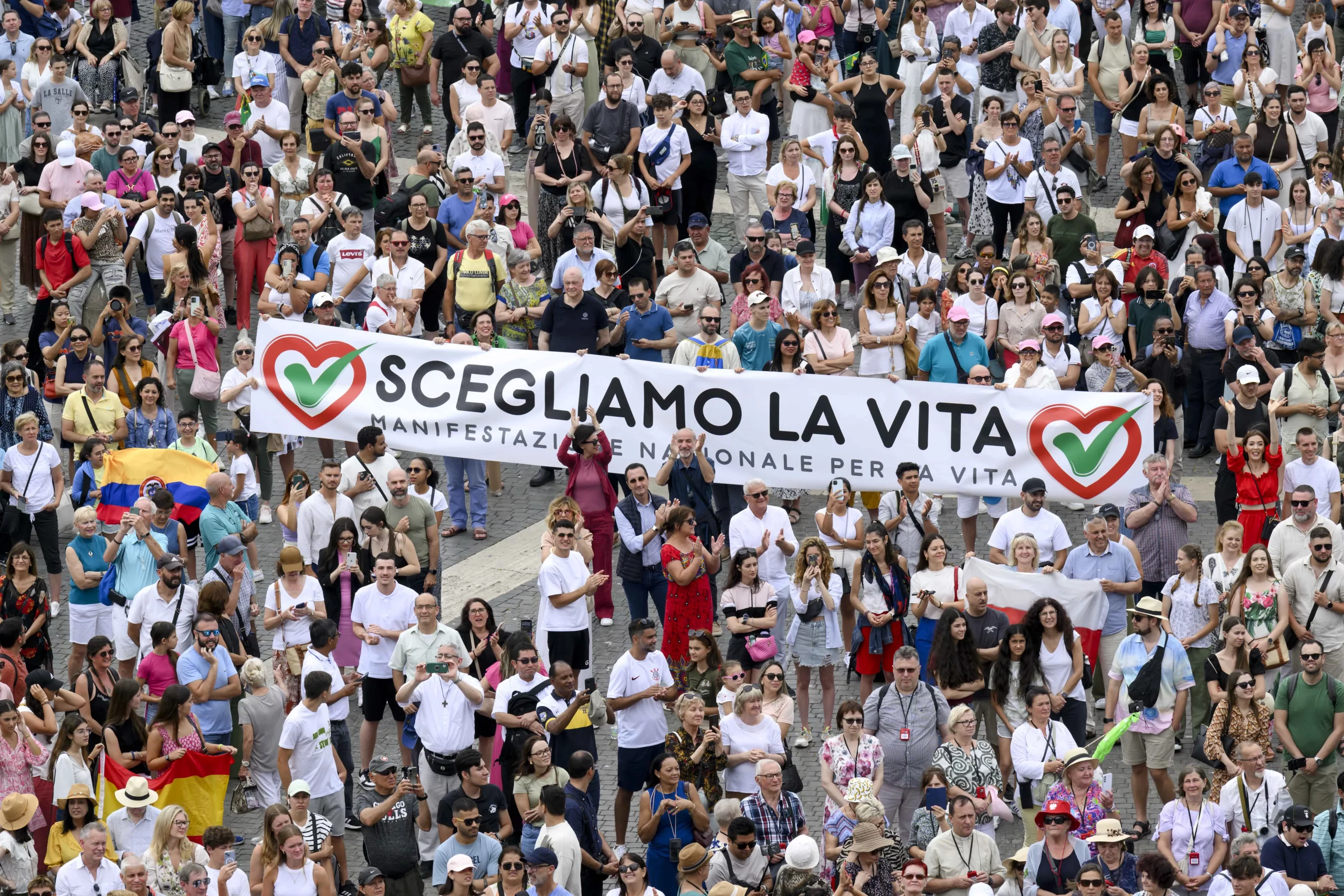 Pilgrims gather in St. Peter’s Square for Pope Francis’ Sunday Angelus on June 23, 2024, at the Vatican. Credit: Vatican Media