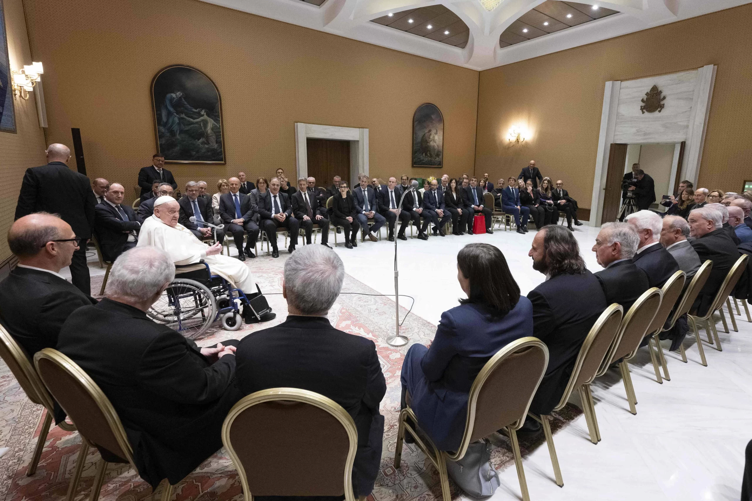 Pope Francis meets with doctors and staff from Rome’s Gemelli Hospital, thanking them for their work during his recent stay, on April 16, 2025, at the Vatican. Credit: Vatican Media